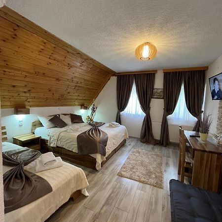 Rustic Inn River 2 Plitvička Jezera Dış mekan fotoğraf